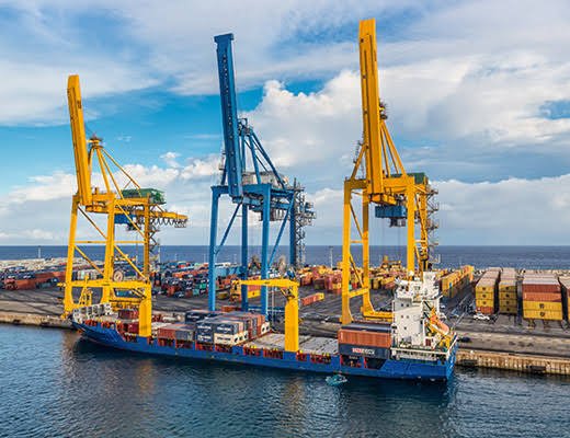 Cargo Port Shipping